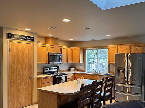 3rd image of 17201 25th Avenue Ct E