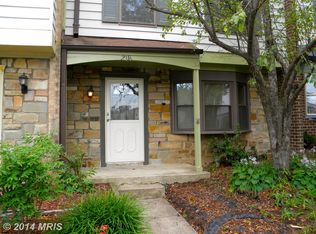 2216 Monaghan Dr, Herndon, VA 20170