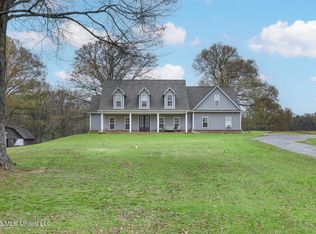 504 Bankston Rd, Nesbit, MS 38651