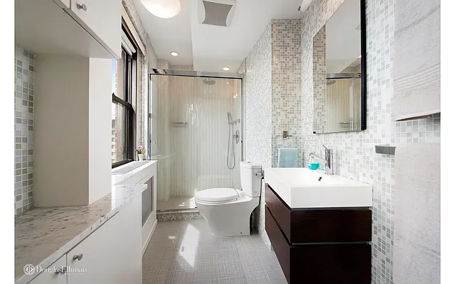 Sold by Douglas Elliman | media 15