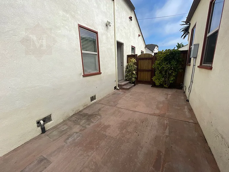 605 W Canon Perdido St #611 — Photo 6