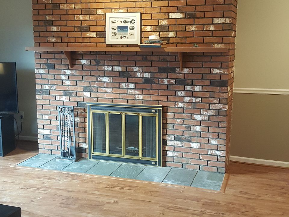 1st image of 804 Summer Hill Dr