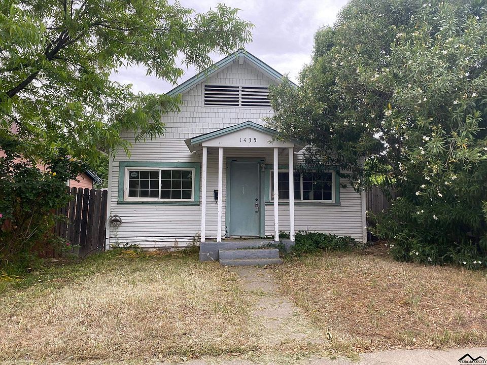 2nd image of 1435 2nd St