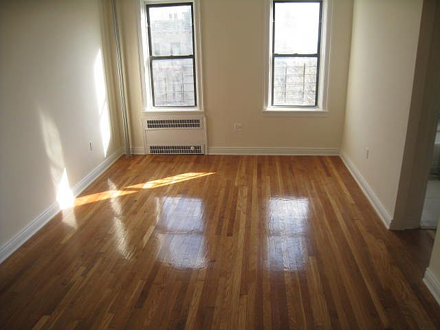 2nd image of 2598 36th St APT 5F