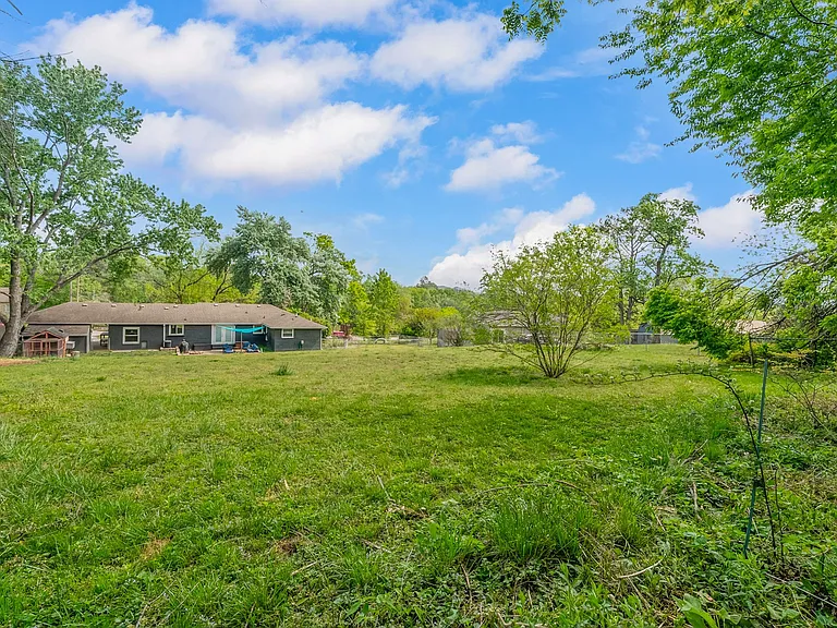 3928 Stilton Dr — Photo 30