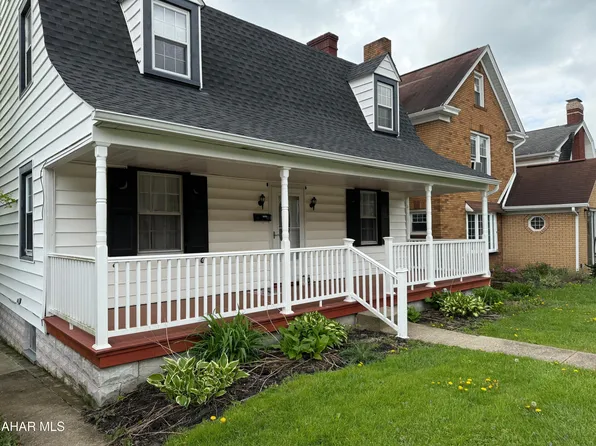 1213-15 E 25th Ave, Altoona, PA 16601