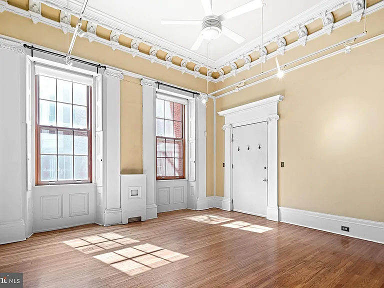 1018 Spruce St #1M — Photo 4