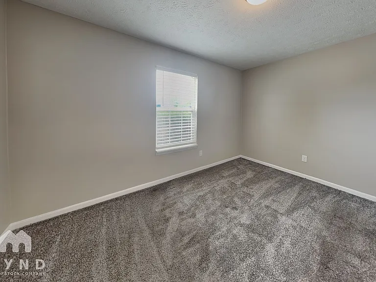 6822 Bluestem Ct — Photo 12