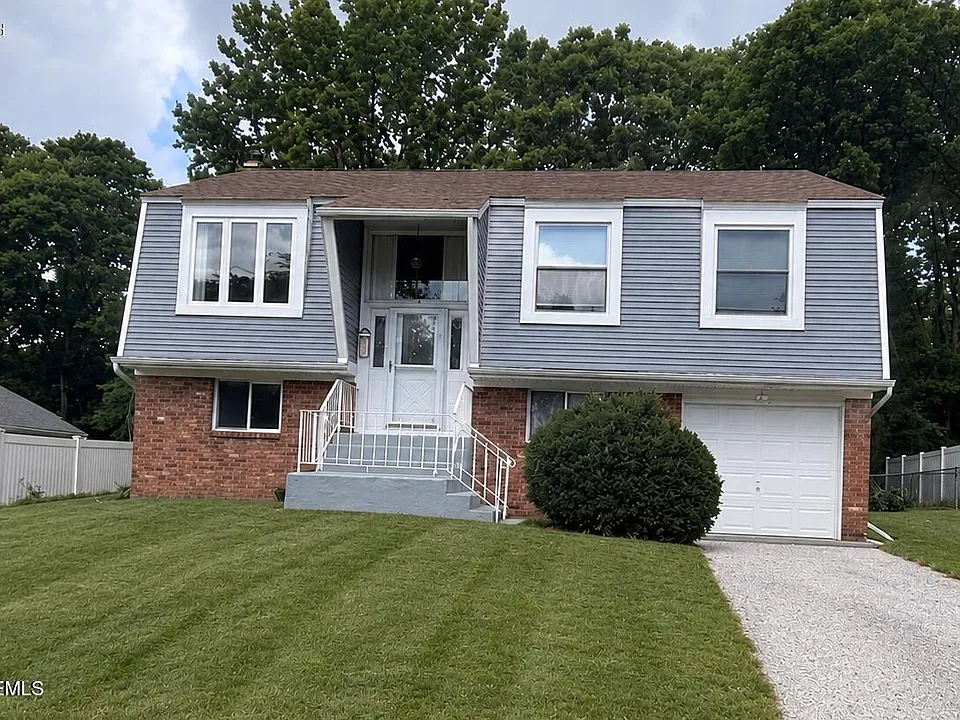 80 Bowline St
