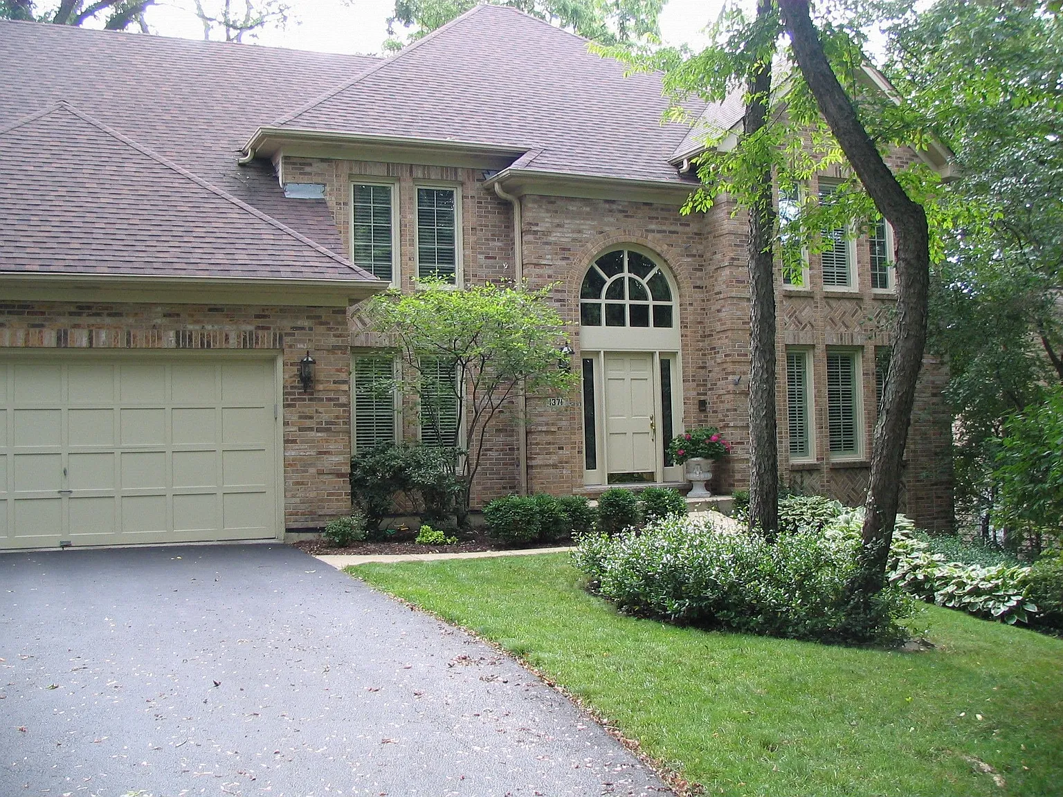 1371 Champion Forest Ct photo 1