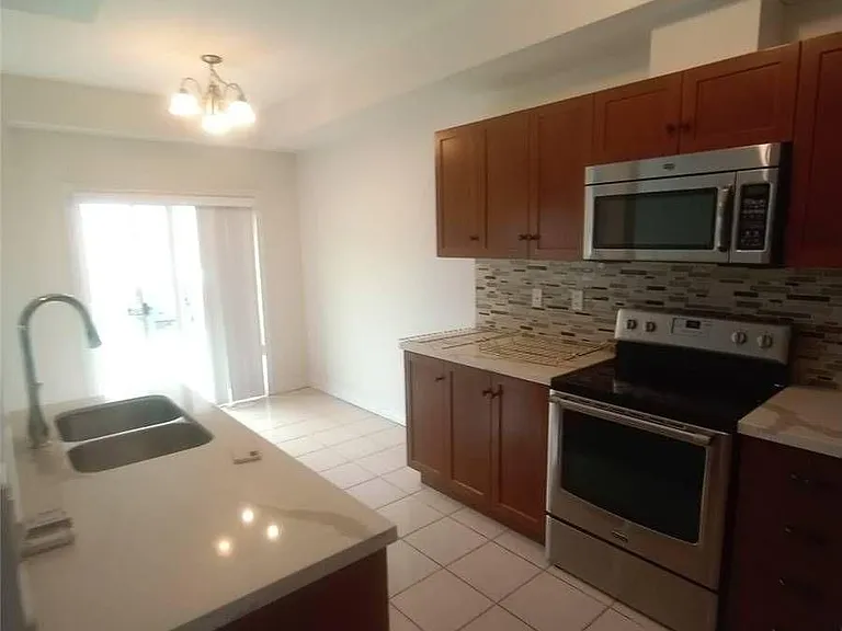 8 Lakelawn Rd #62 — Photo 7