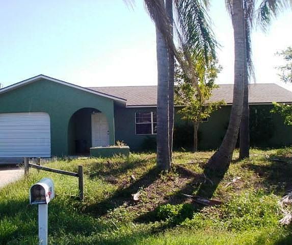 1st image of 619 SW Granadeer St