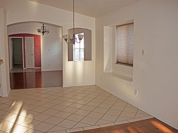 5th image of 3441 Belfry Park Dr
