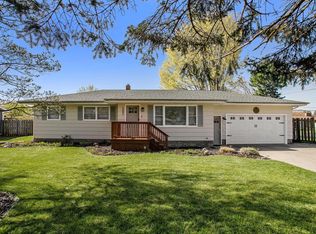 1802 S Donna Dr, Stevensville, MI 49127