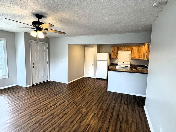 4th image of 2710 Lantern Walk SE APT B