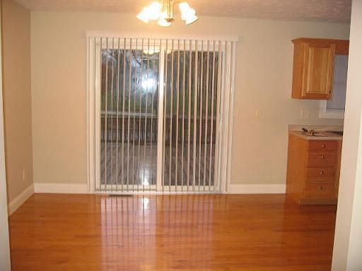 4th image of 508 N Christina Dr