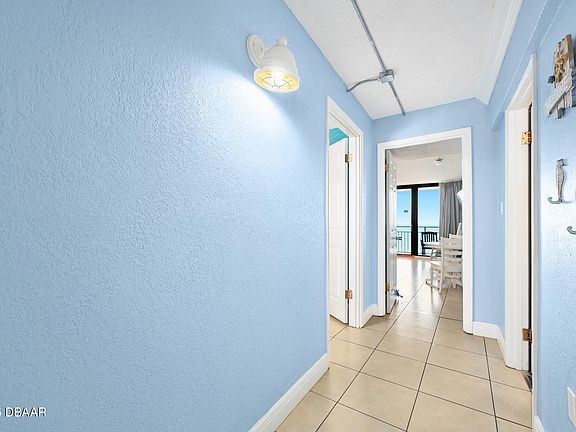 5th image of 2301 S Atlantic Ave #421