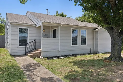 3222 Inwood Rd Photo 1