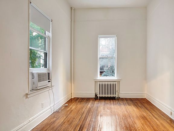 5th image of 45 W 69th St #4A