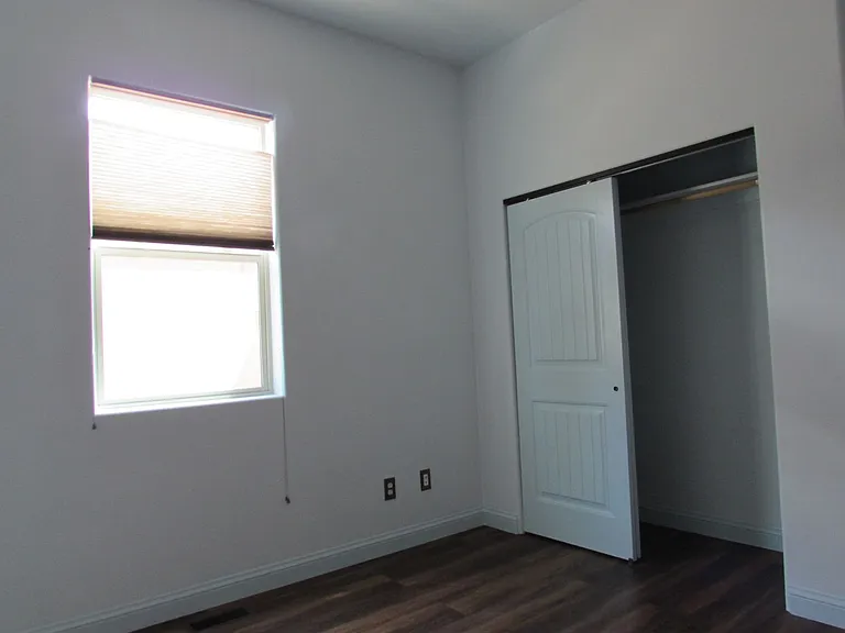 2096 Two Wood Dr — Photo 16