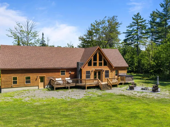 243 Silvers Mills Road, Dexter, ME 04930