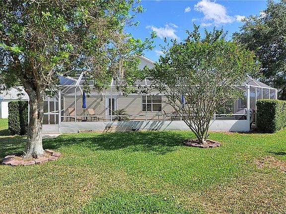 2nd image of 704 Perez Pl