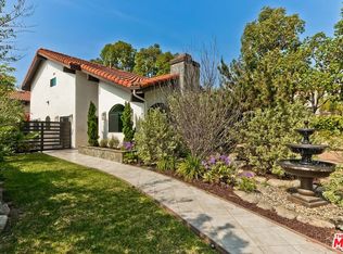 10701 Hepburn Cir, Culver City, CA 90232