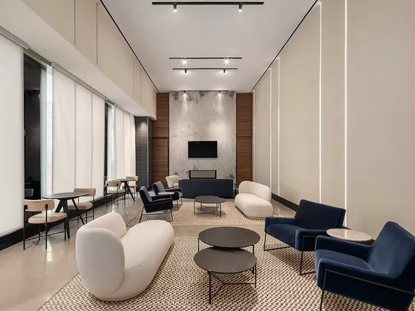 540 Fulton Street image 8 of 15