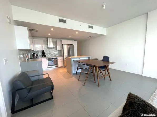 1600 NE 1st Ave, Miami, FL