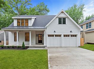 4620 W 70th Ter, Prairie Village, KS 66208