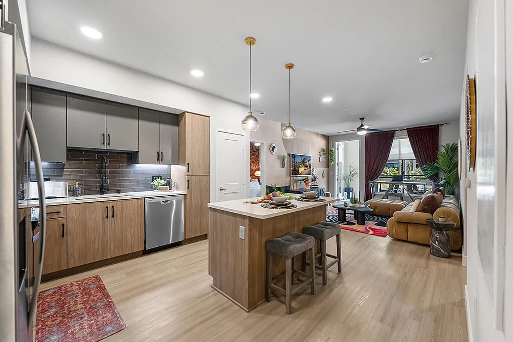 CALIXA Apartment Homes — Photo 1