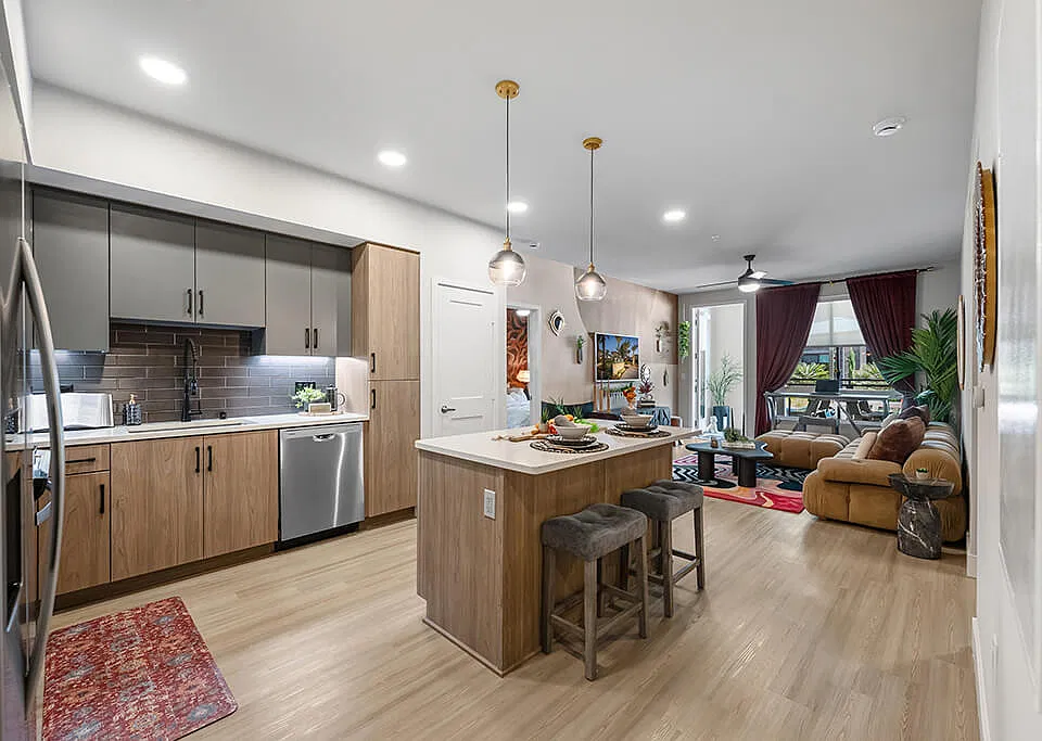 CALIXA Apartment Homes