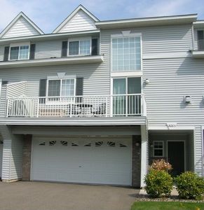 18265 Kerrville Trl, Lakeville, MN, 55044