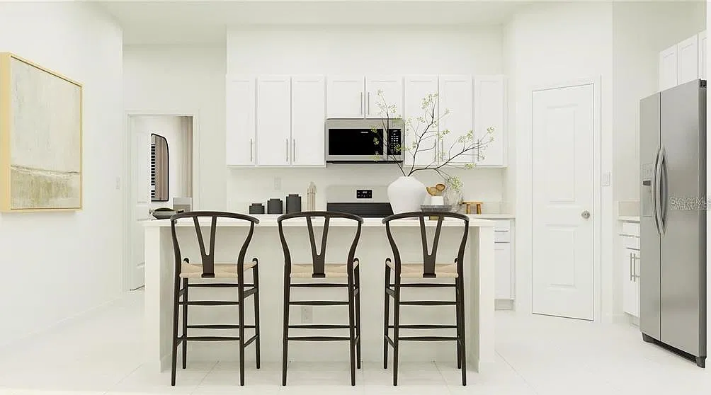 4 bed, 2.0 bath, 1817 sqft, $2,450 — Photo 4