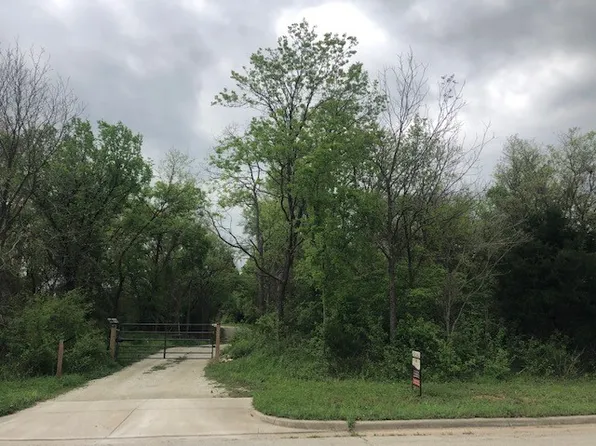 1022 Fuller Ave, Cleburne, TX 76031