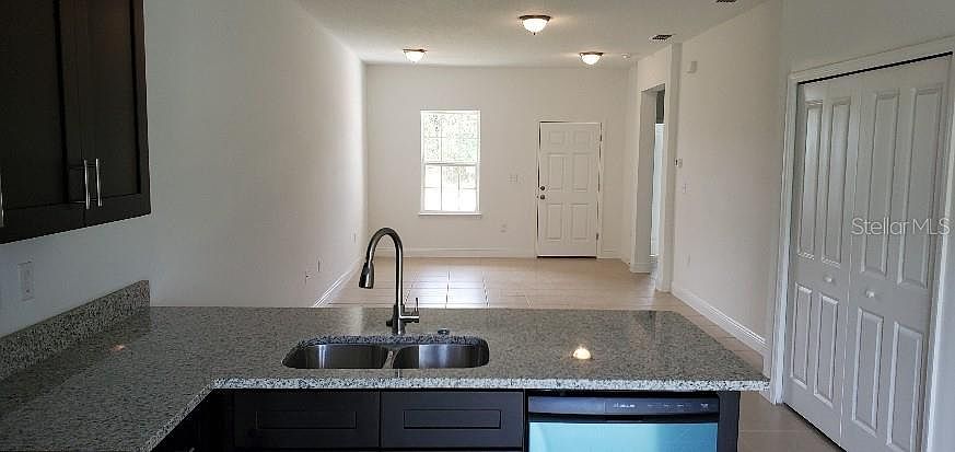 2nd image of 701 Leopard Ct