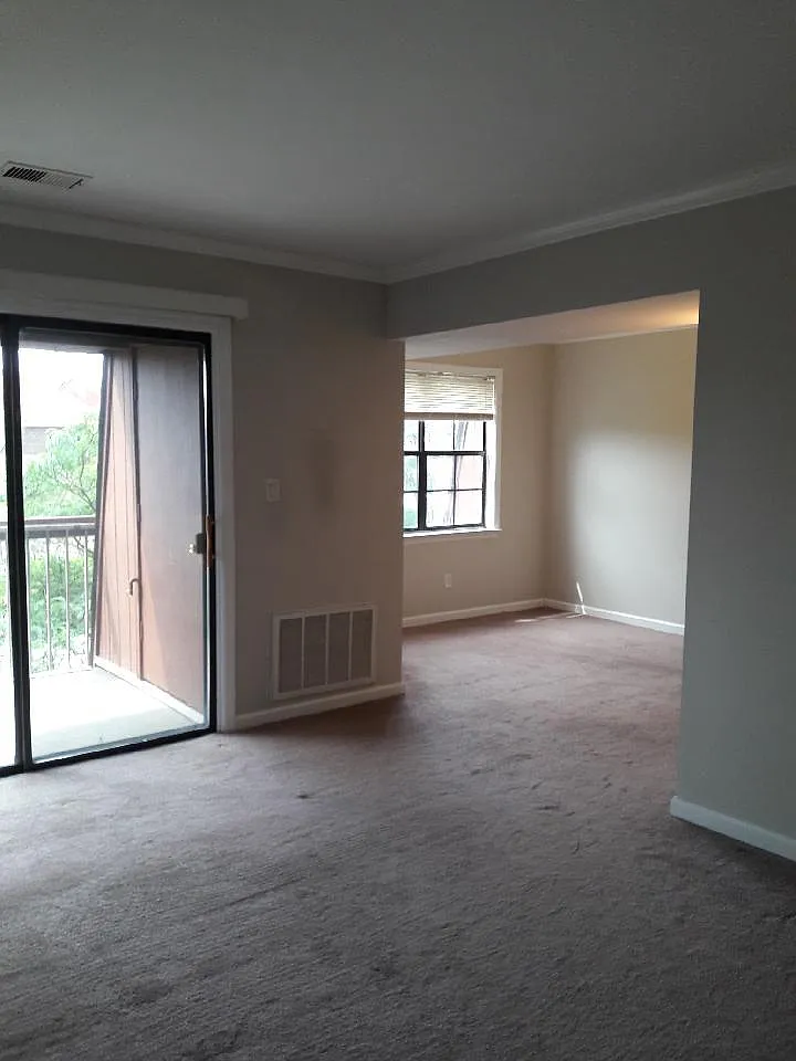Building Photo - 34 Powderhorn Ct