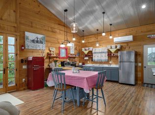 14260 Lawrence 1180, Aurora, MO 65605