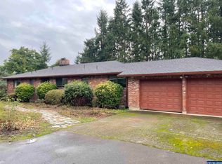 6624 Kinns Rd NE, Woodburn, OR 97071