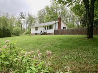 134 Minnewaska Trl, Kerhonkson, NY 12446