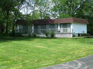 12A1 W Apple Canyon Rd, Apple River, IL 61001