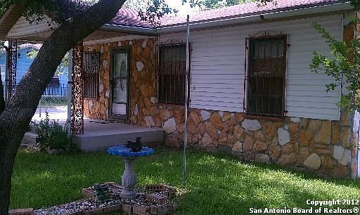 3rd image of 1023 Berlin Ave
