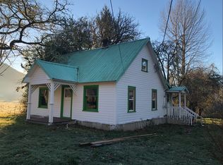 860 Davis Lake Rd, Morton, WA 98356