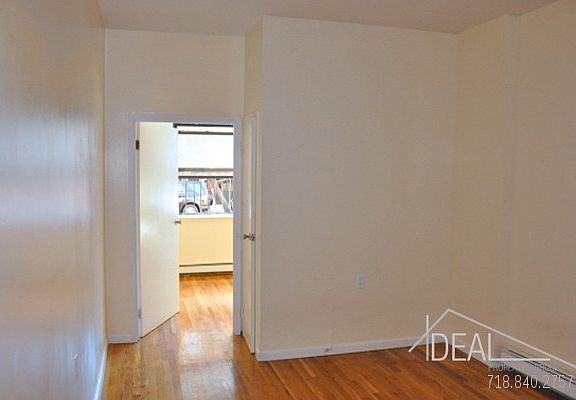 4th image of 49 Underhill Ave #0A
