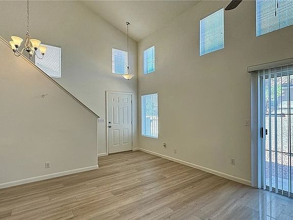 3rd image of 9588 Belle Rich St