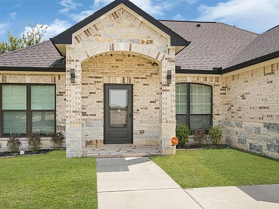 3rd image of 13041 Donegal Way