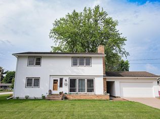 4419 W 7th St, Winona, MN 55987