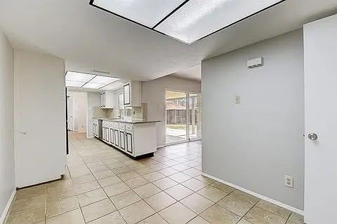 3rd image of 6202 Oregon Ct