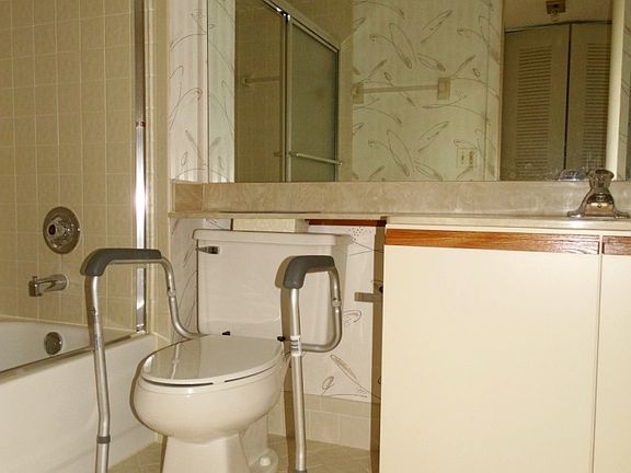4th image of 2660 Carambola Cir N APT 301