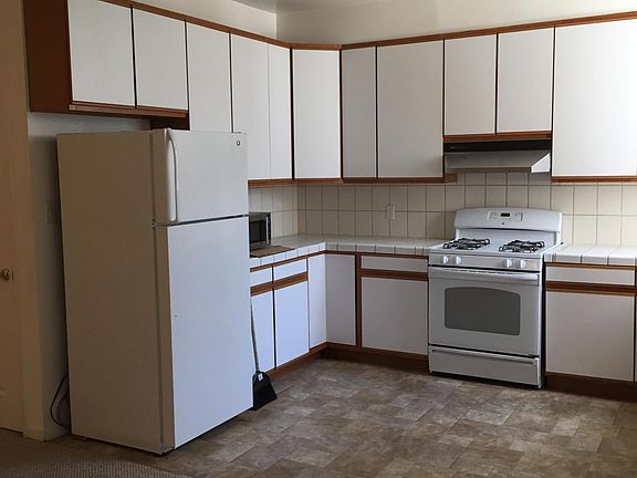 3rd image of 433 31st Ave